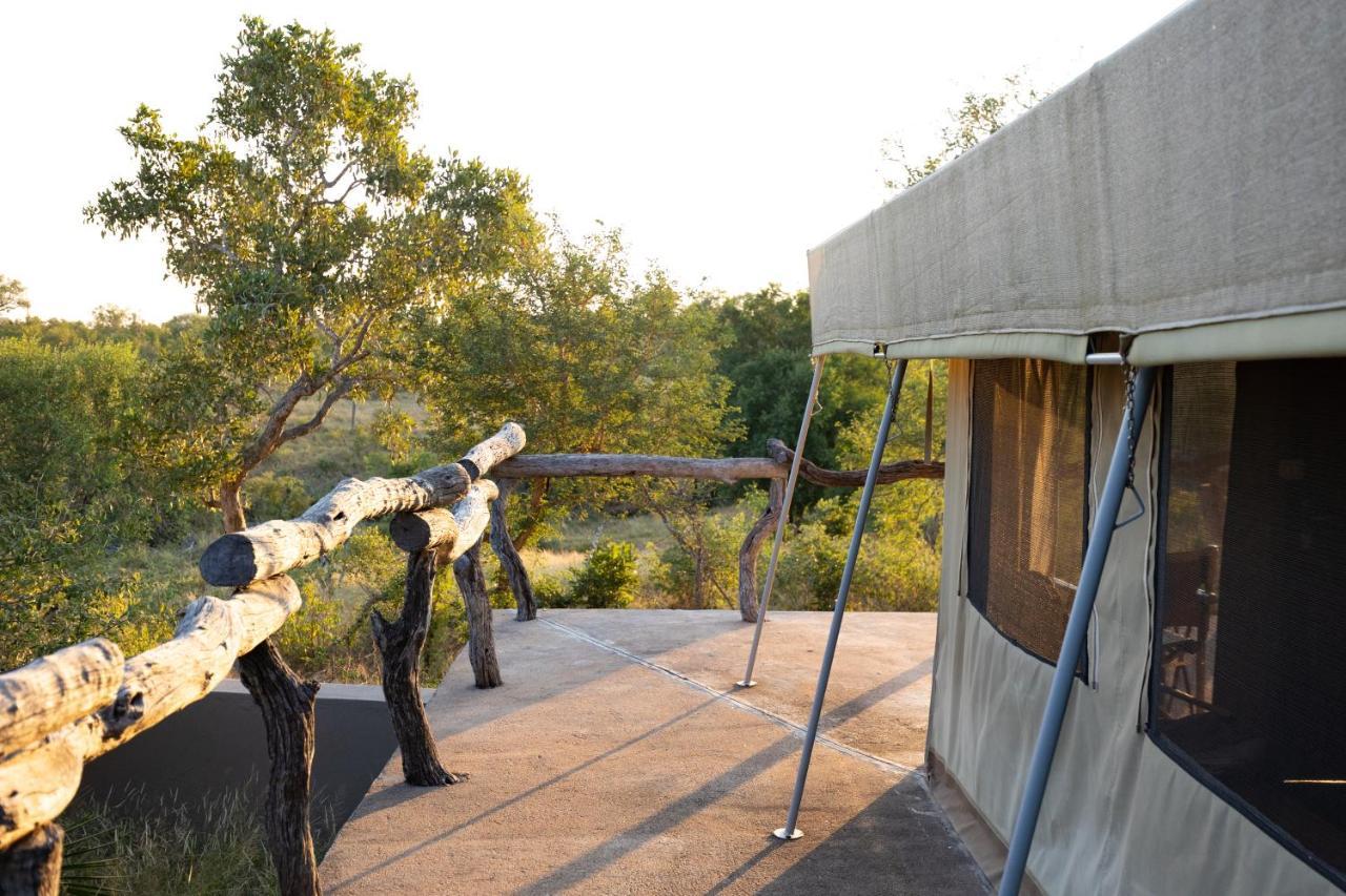 Milima Big 5 Safari Lodge Hoedspruit Exterior foto